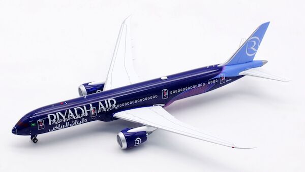 Boeing 787-9 Dreamliner Riyadh Air N8572C rolling detachable magnetic undercarriage  AV4173