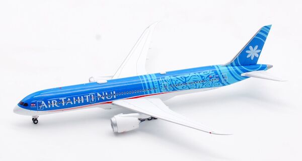 Boeing 787-9 Dreamliner Air Tahiti Nui F-OTOA detachable gear  AV4203
