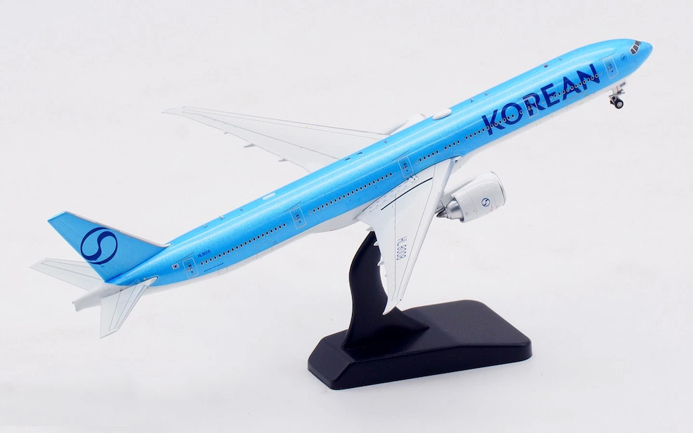 Aviation 400 AV4217 Boeing 777-300ER Korean Air HL8008 detachable