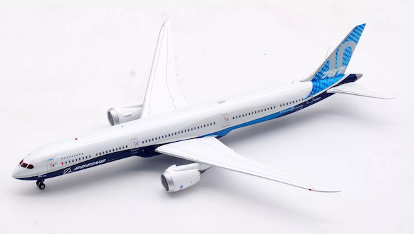 Boeing 787-10 Dreamliner Boeing House Colors N528ZC detachable gear AV4229