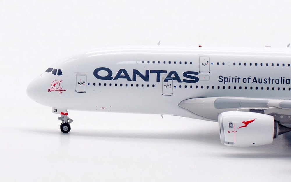 Aviation 400 AV4286 Airbus A380 Qantas VH-OQA detachable gear