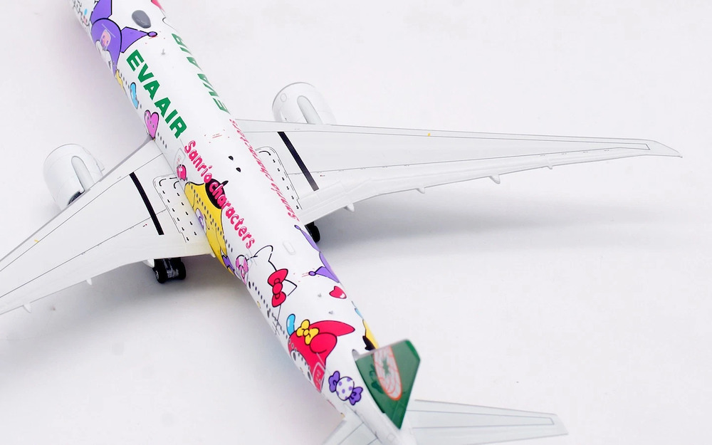 Aviation 400 AV4290 Boeing 777-300ER EVA Air 