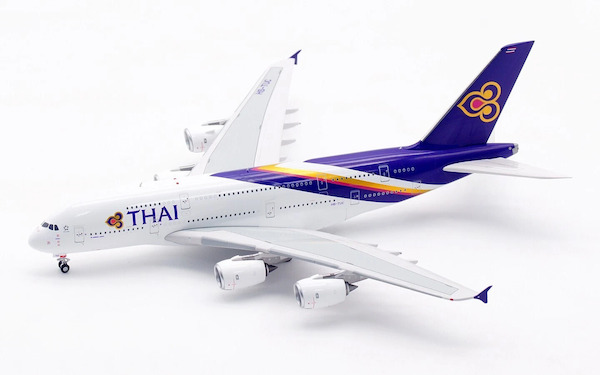 Airbus A380 Thai Airways HS-TUC detachable gear AV4291