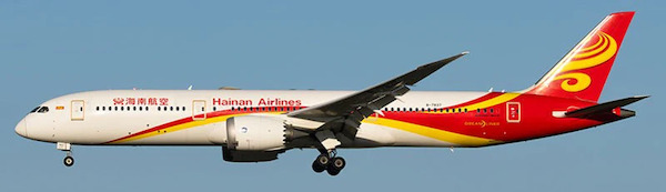 Boeing 787-9 Dreamliner Hainan Airlines B-7837 detachable gear AV4401