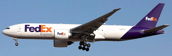 Boeing 777-FS2 FedEx Express N892FD detachable gear  AV4443
