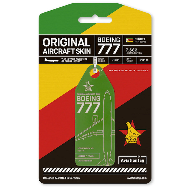 Keychain made of:  Boeing 777 - N661WT (green)  N661WT GREEN