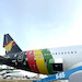 Keychain made of:  Boeing 777 - N661WT (yellow)  N661WT YELLOW