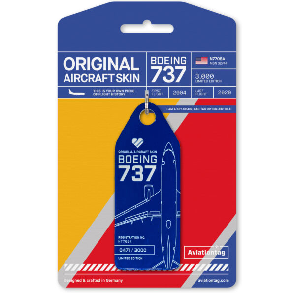 Keychain made of real aircraft skin: Boeing 737-700 N7705A Southwest Airlines  N7705A