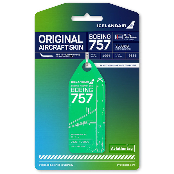 Keychain made of: Icelandair Hekla Aurora Boeing 757 - TF-FIU Light green TF-FIU LIGHT GREEN