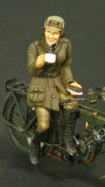 WW1 Female Mortorcycle rider Royal Flying Corps  ATTRes19