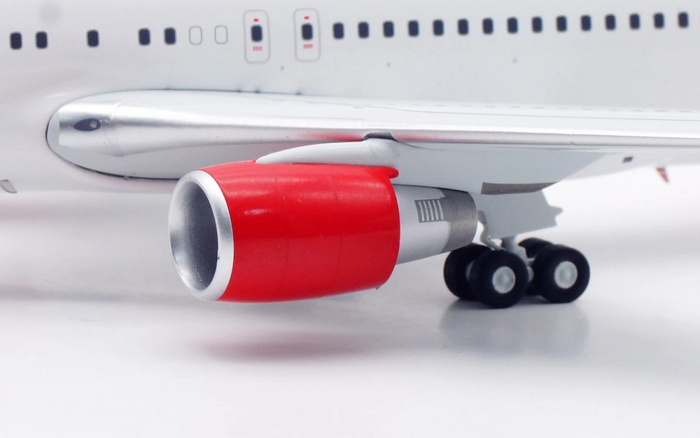 航空機・ヘリコプター B-Models 1:200 Rouge B767-300 C-FMLV Boeing 767-300: Air Canada Rouge (Reg #C-FJZK) 1:200 Diecast