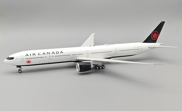 Boeing 777-333ER Air Canada C-FIUR B-773-AC-IUR
