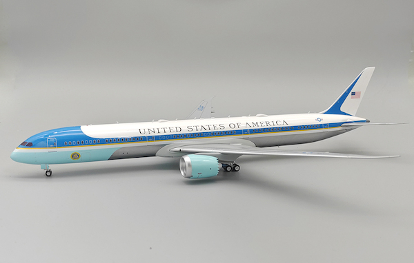 Boeing 787-10 Dreamliner USAF B-USAF-78X-001P