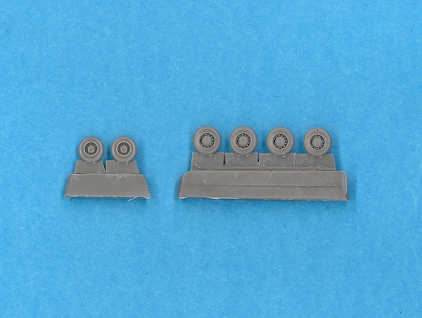 Tupolev Tu154M wheels B4KWT5