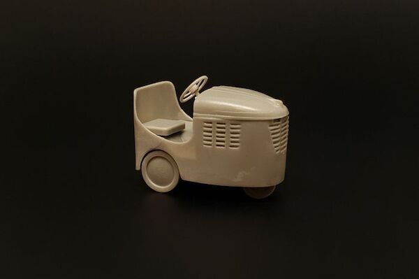 UK Flight Deck Tractor Clarkat type B BRL32048