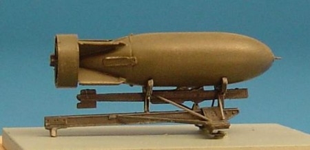 British Bomb Rack with 500LB Bomb for Spitfire (1) BRL48004