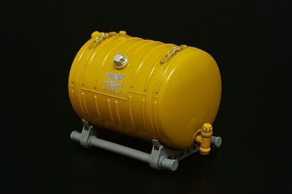 Mil Mi24D internal additional fuel tank (Zvezda)  BRL48167