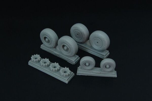 Lockheed C130 Hercules Wheels (Italeri) Ex Attack BRL72147