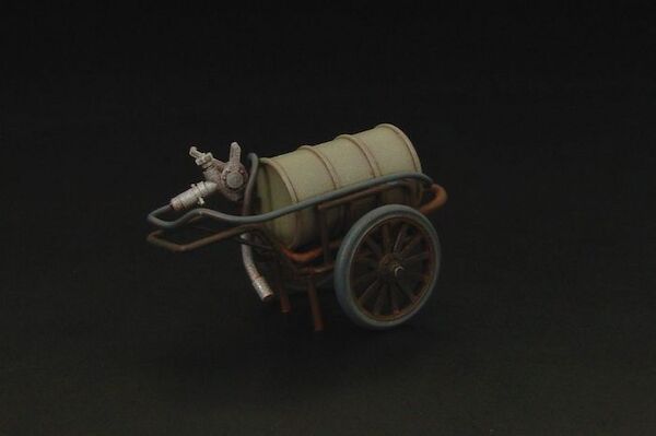 Japanese Airfield Refueling cart BRS72012