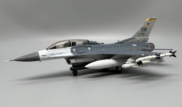 F16D USAF 90-0778/SW 19FS Claws "Mig Killer" Dec 1992  CA721604