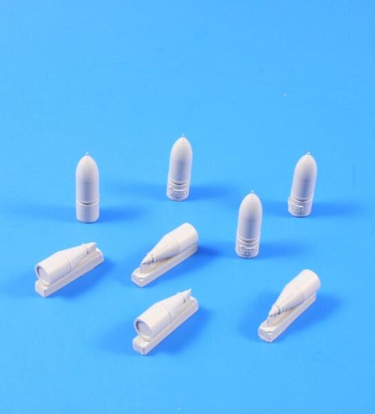 WWII Soviet Bombs FAB250 (4x0 CMK 4269