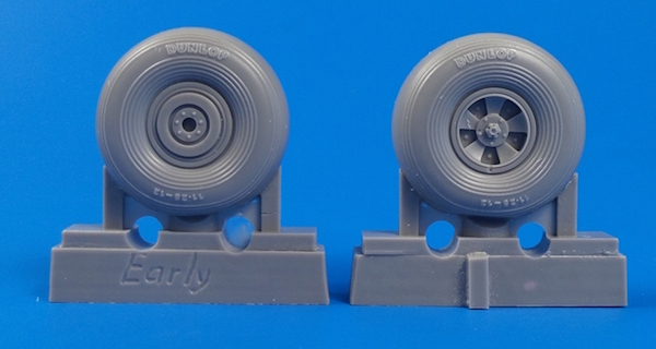 Tempest Mk.V/Typhoon Mk.I - Main wheels early type  CMK-Q32243