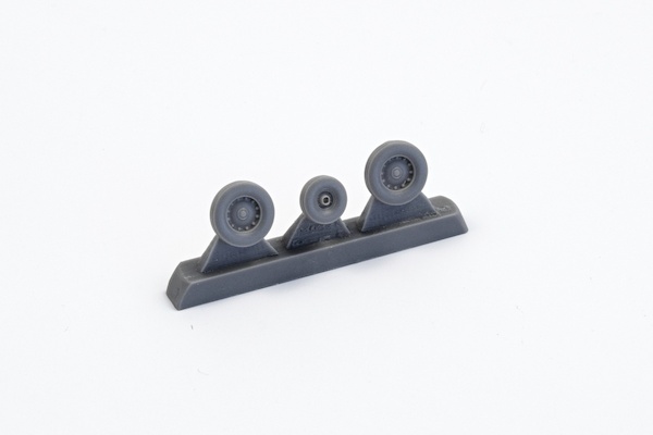 Douglas A4C (Late) Skyhawk late wheels with plain hubs (Fujimi) CMK-Q72308