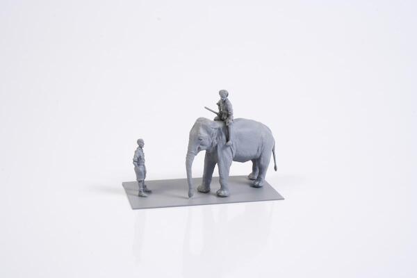 Mechanic of India WWII + Elephant with Mahout (2 fig. + elephant)  F-72327
