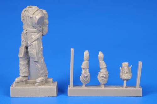 Czechoslovak pilot (1938) with parachute on his back (1 Figure) F48298