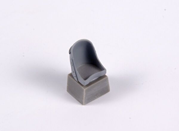 Mitsubishi J2M3 Raiden (Jack) seat without Seatbelts (Hasegawa)  Q48340