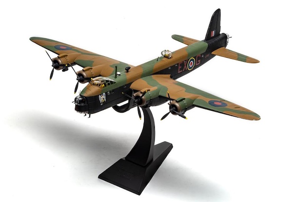 Short Stirling Mk.III RAF No.199 Sqn, LJ542 Gremlin Teaser, RAF North AA39504