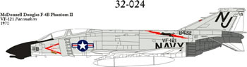 F4B Phantom (VF121)  CAM32-024