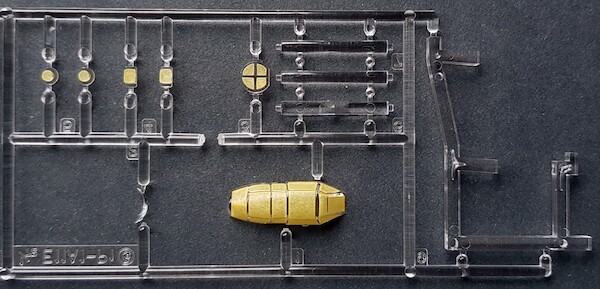 Aichi E11A "Laura" Canopy masks (Fujimi) VM72061