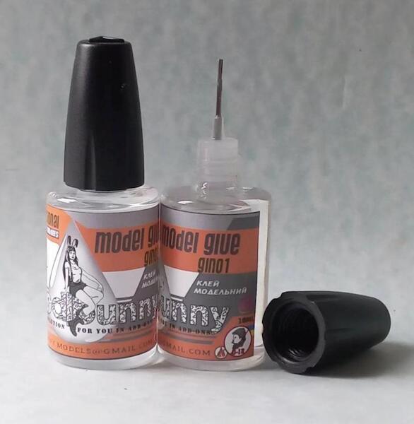Model glue with needle - 20 ml  GIN01
