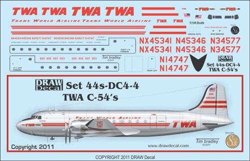 Douglas C54 Skymaster (TWA)  44-DC4-4