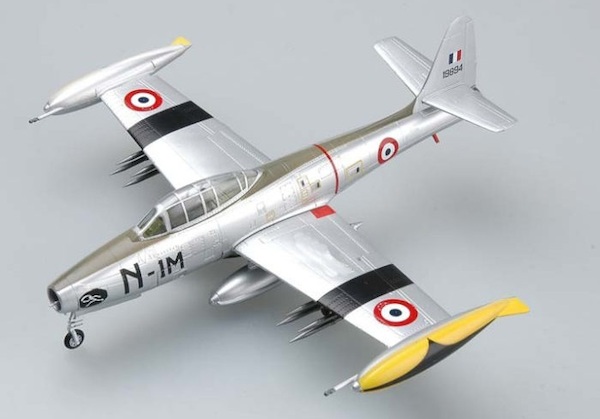 F84G Thunderjet Armée de l'Air France 1952 EM36802