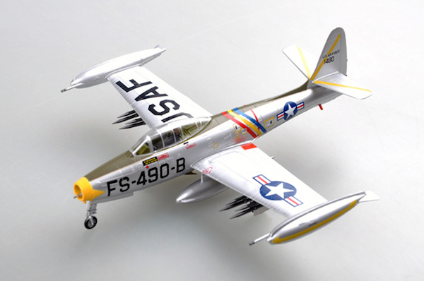 F84E Thunderjet USAF 523TH F.E.S. - Lt Col. William Bertram EM37105