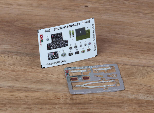 SPACE 3D  Detailset Curtiss P40B Instrument Panel and seatbelts (Great Wall Hobby)  3DL32014