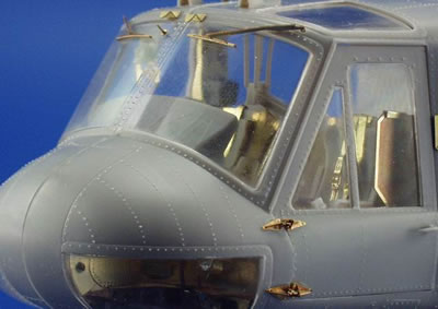 Detailset UH1C Huey Exterior (Academy/MRC/Italeri)  E32-092