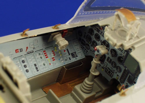 Detail set Su27B Flanker Interior (Trumpeter) E32-536