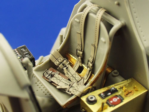Detailset TBM/TBF Avenger Seatbelts E32-543