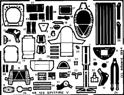 Detailset Supermarine Spitfire MKV  E48-103