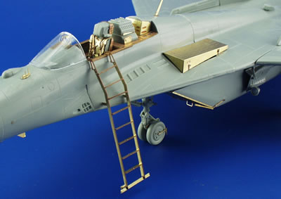 Detailset Mikoyan MiG29A Fulcrum Ladders & Walkways (Academy)  E48-437