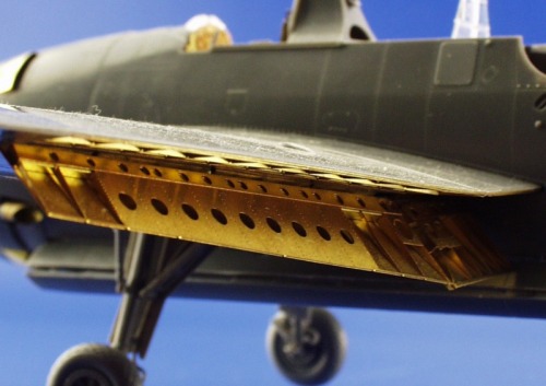 Detailset Grumman TBF Avenger landing Flaps (Accurate Miniatures) E48-482