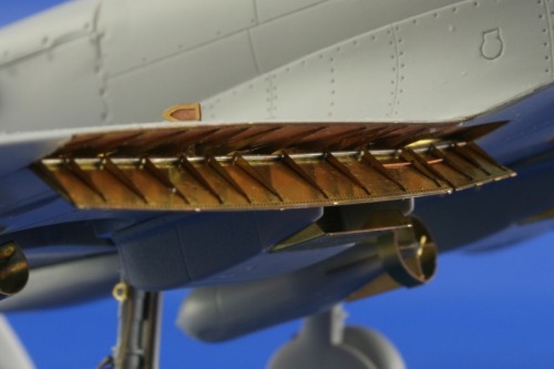 Detailset Spitfire MKXVI landing Flaps (Italeri)  E48-517