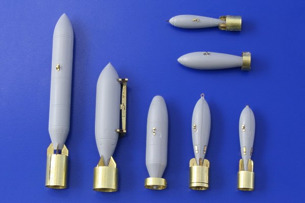 Detailset Vickers Wellington MK1 Bomb Tails (Trumpeter) E48-552