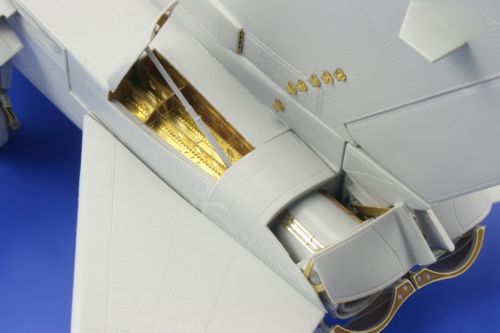 Detailset Tornado Airbrakes and Flaps (Kinetic) E48-690