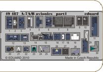 Detailset Vought A7A/B Corsair Avionics Self Adhesive (HobbyBoss)  E49-487