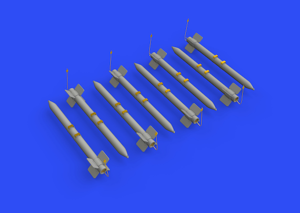 HVAR Rockets (8x) E632154