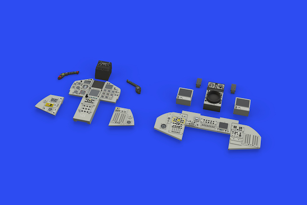 Tornado GR4 Lk Instrument Panel and seatbelts, (Revell)  E634024